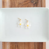 Dainty Daisy Earrings from Spiffy & Splendid