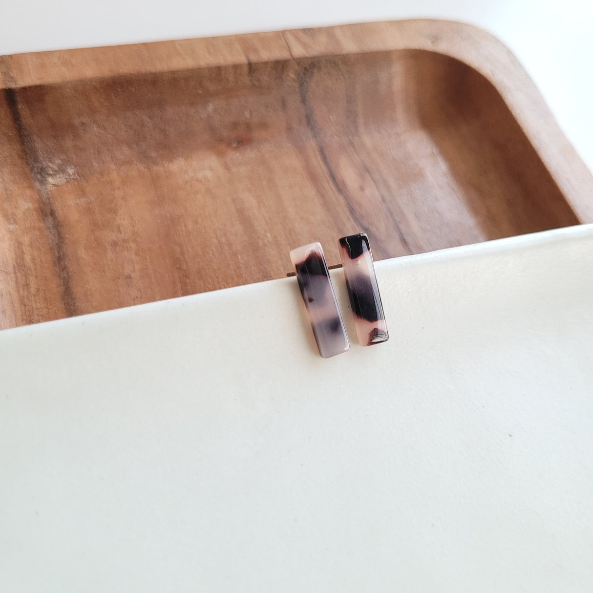 Bella Bar Studs - Blonde Tortoise from Spiffy & Splendid