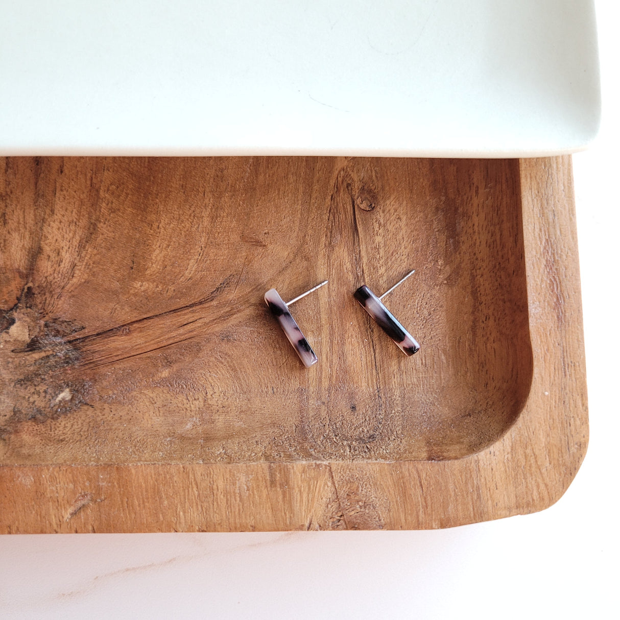 Bella Bar Studs - Blonde Tortoise from Spiffy & Splendid