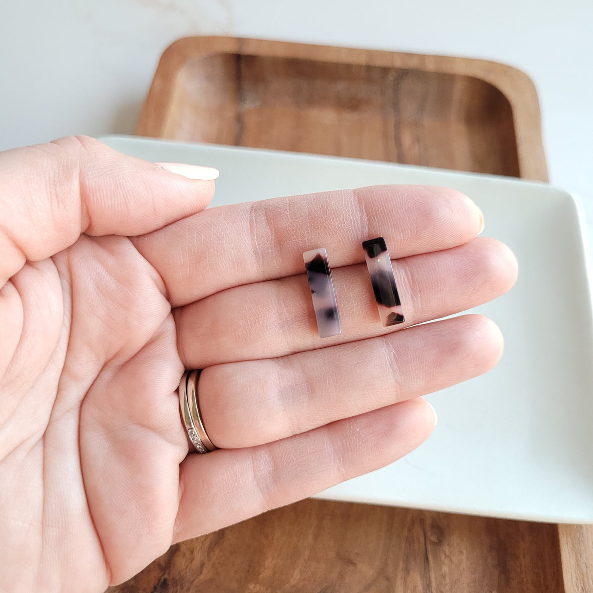 Bella Bar Studs - Blonde Tortoise from Spiffy & Splendid