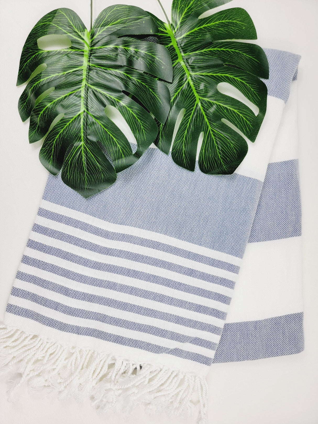Beach/Bath Turkish Towel Easy carry Quick Dry - Navy from EBRU Home