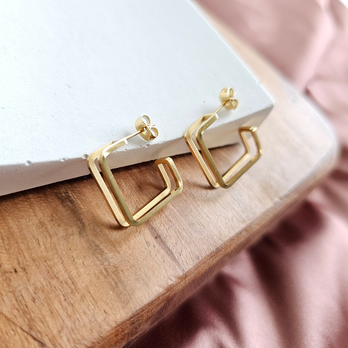 Luxe Gold Kamora Hoops from Spiffy & Splendid