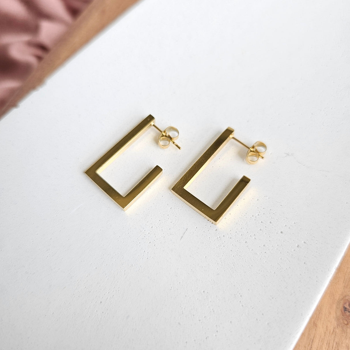 Luxe Gold Goldi Hoops from Spiffy & Splendid