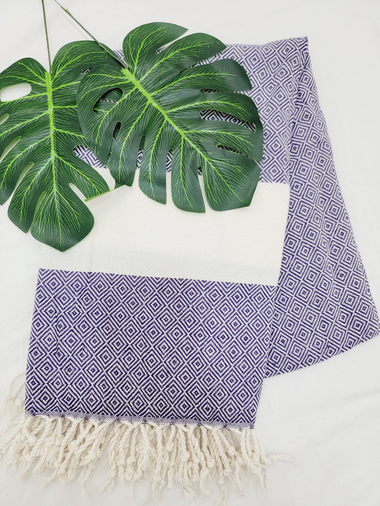Beach/Bath Sand Free Towels-Easy Carry Quick Dry Thin Towel-Grape