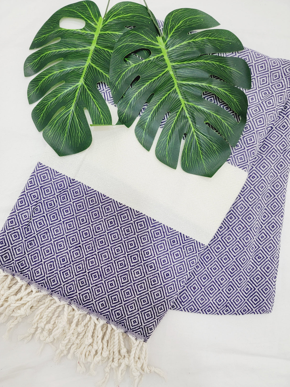 Beach/Bath Sand Free Towels-Easy Carry Quick Dry Thin Towel-Grape