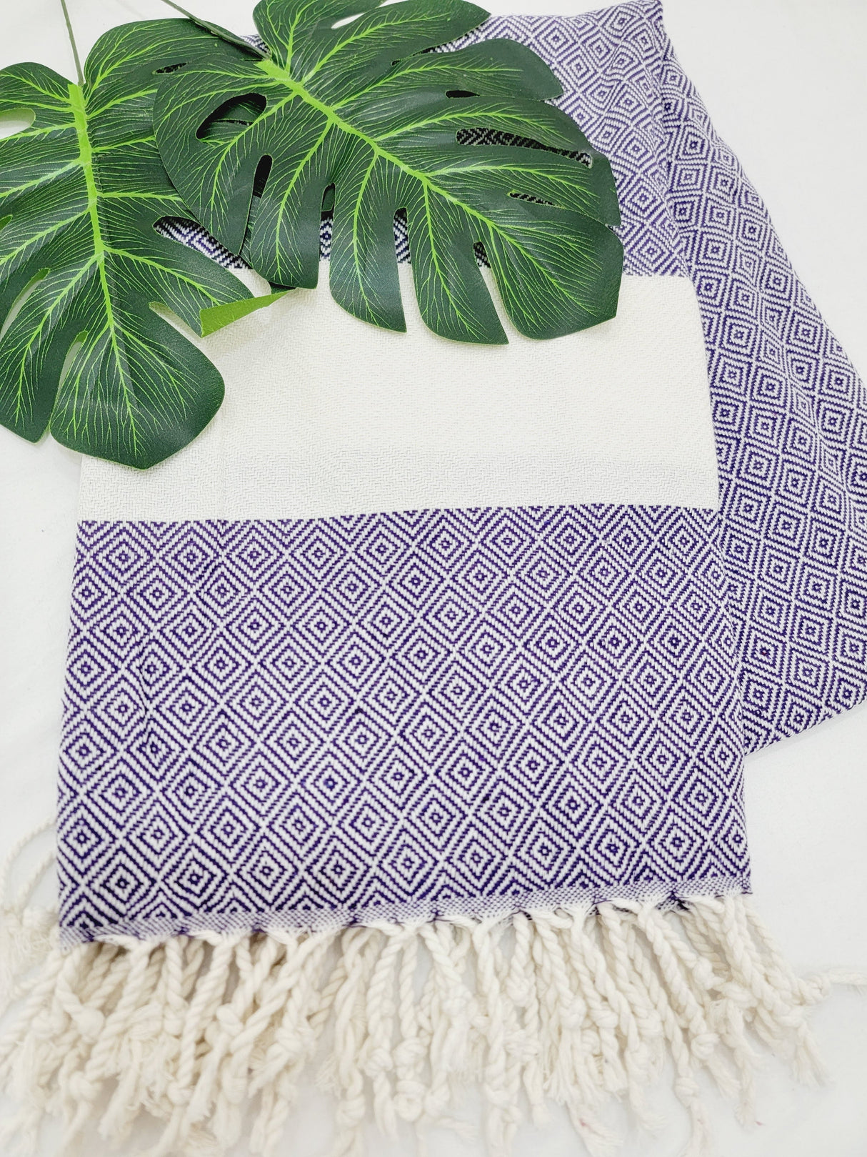 Beach/Bath Sand Free Towels-Easy Carry Quick Dry Thin Towel-Grape