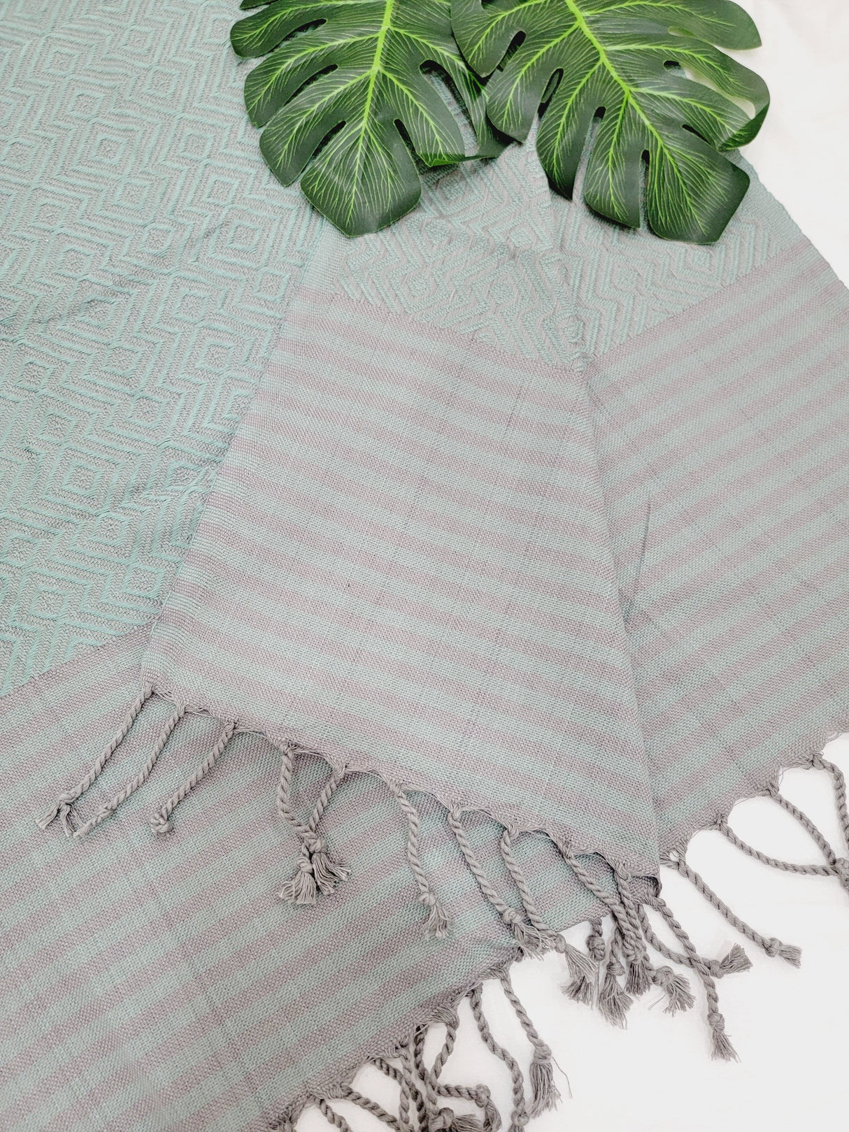 Beach/Bath Sand Free Towels-Easy Carry Quick Dry Thin Towel - Green