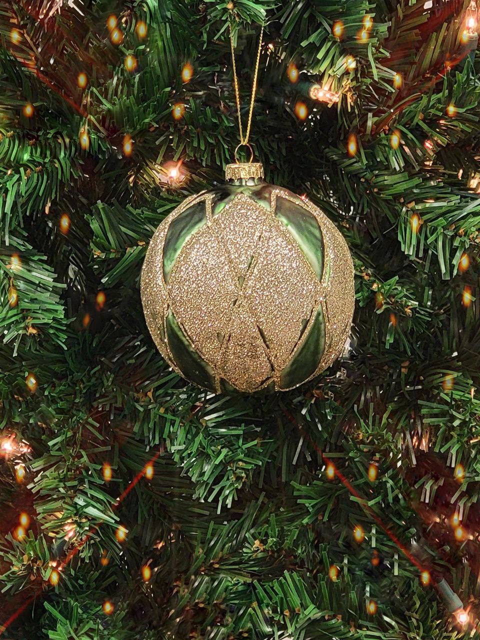 Emerald Twist Glass Ball Christmas Ornament F07M7-23(LH76-23107) from Wizardi