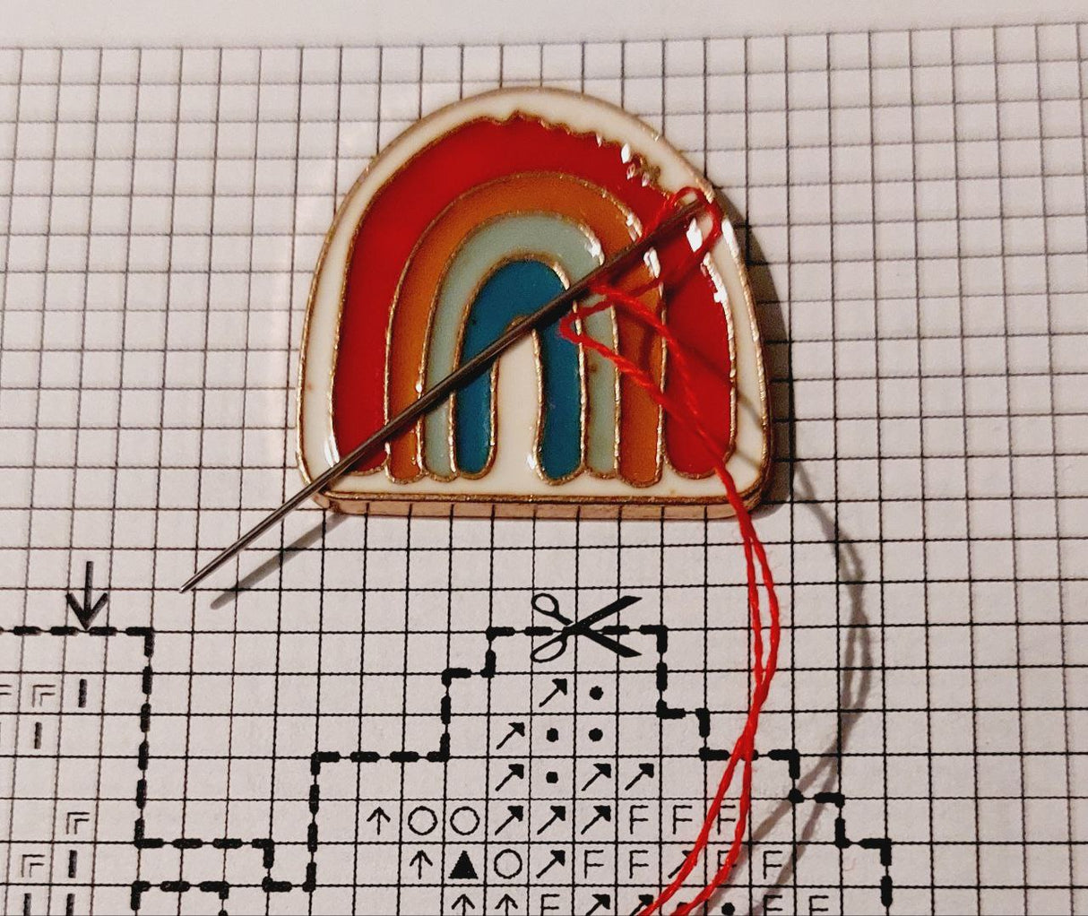 Rainbow Magnetic Needle Minder F07M10-5 Rainbow From Wizardi