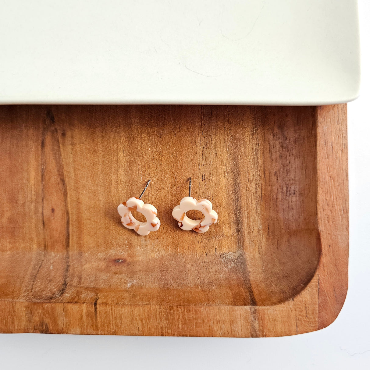 Flower Studs - Peach from Spiffy & Splendid