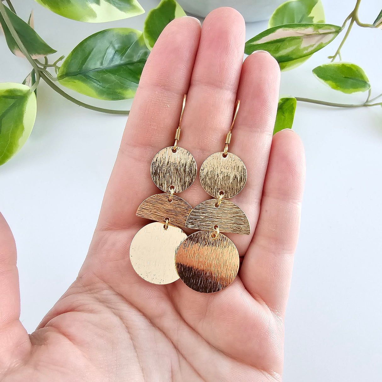 Madelyn Earrings - Gold from Spiffy & Splendid