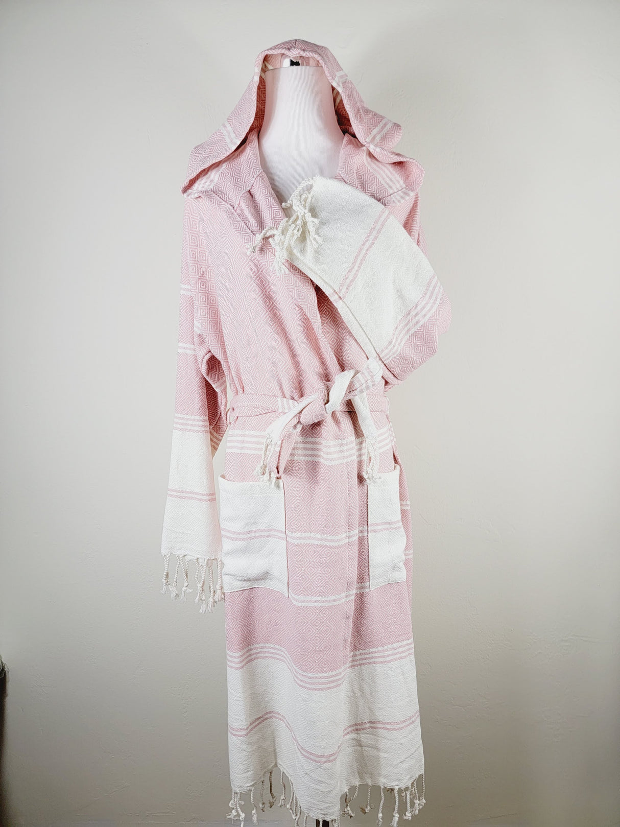 Unisex Robe, Beach or spa Robe with pockets - Pink from EBRU Home