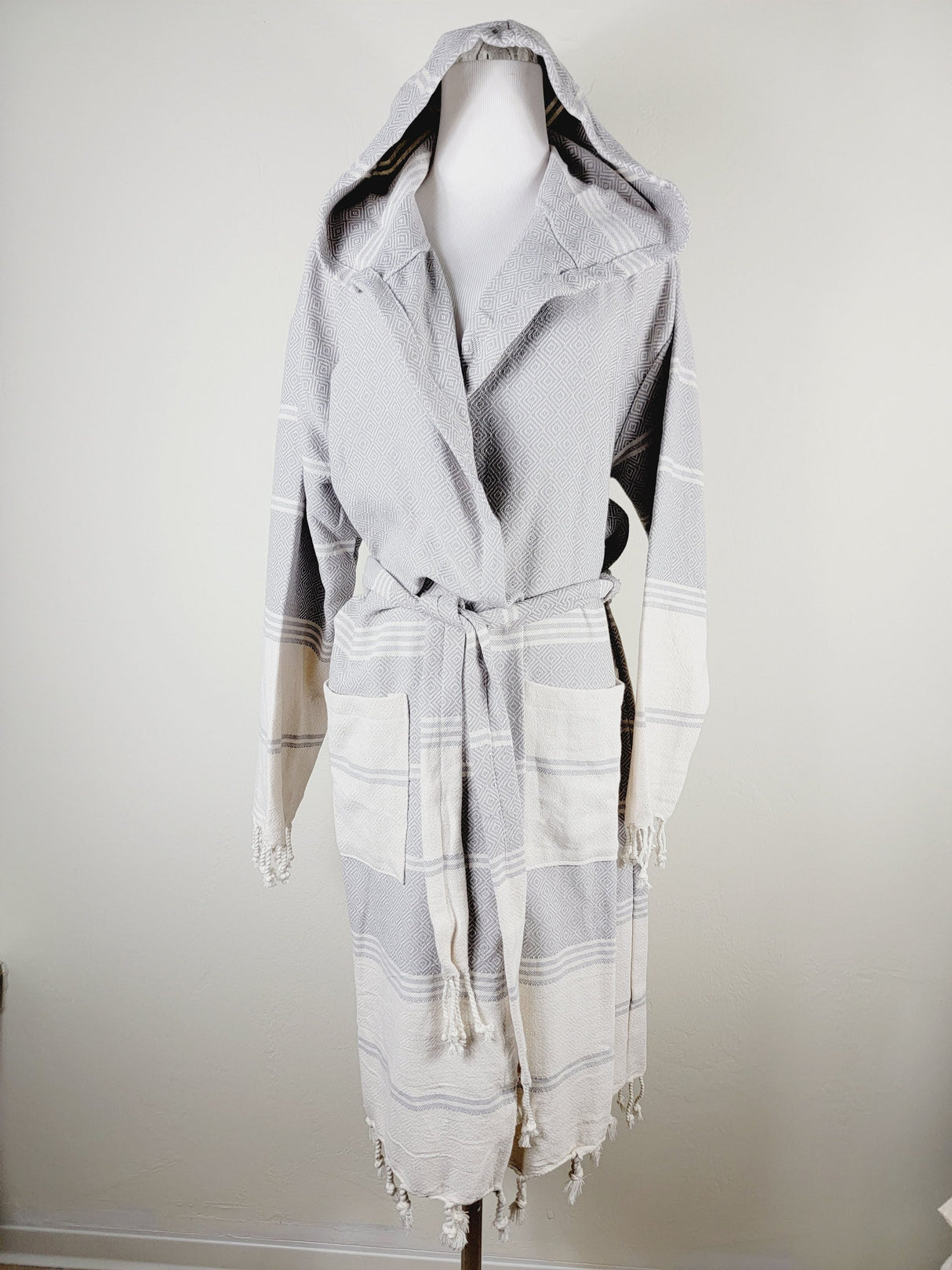 Unisex Robe, Beach or spa Robe with pockets - Gray from EBRU Home