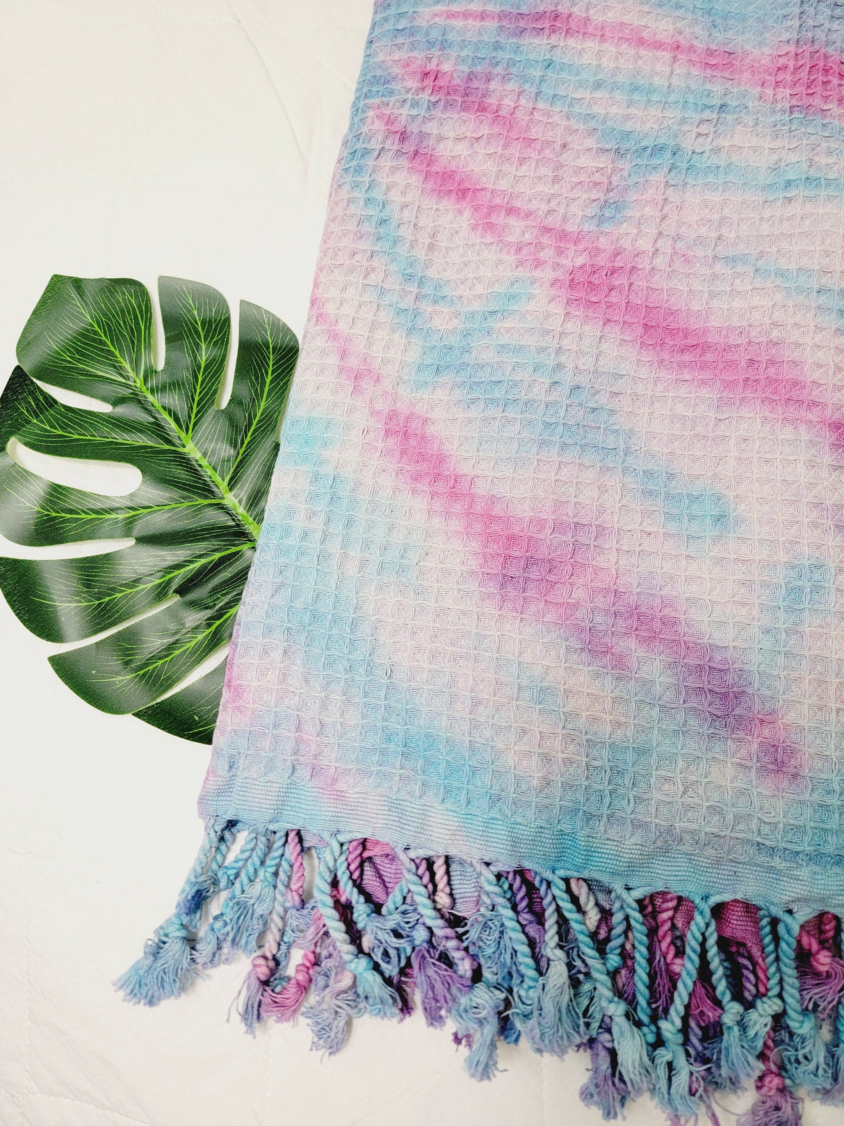 Bath Towel, Waffle Towel, Turkish Beach Towel, Handmade Tie dye Blue/Pink from EBRU Home