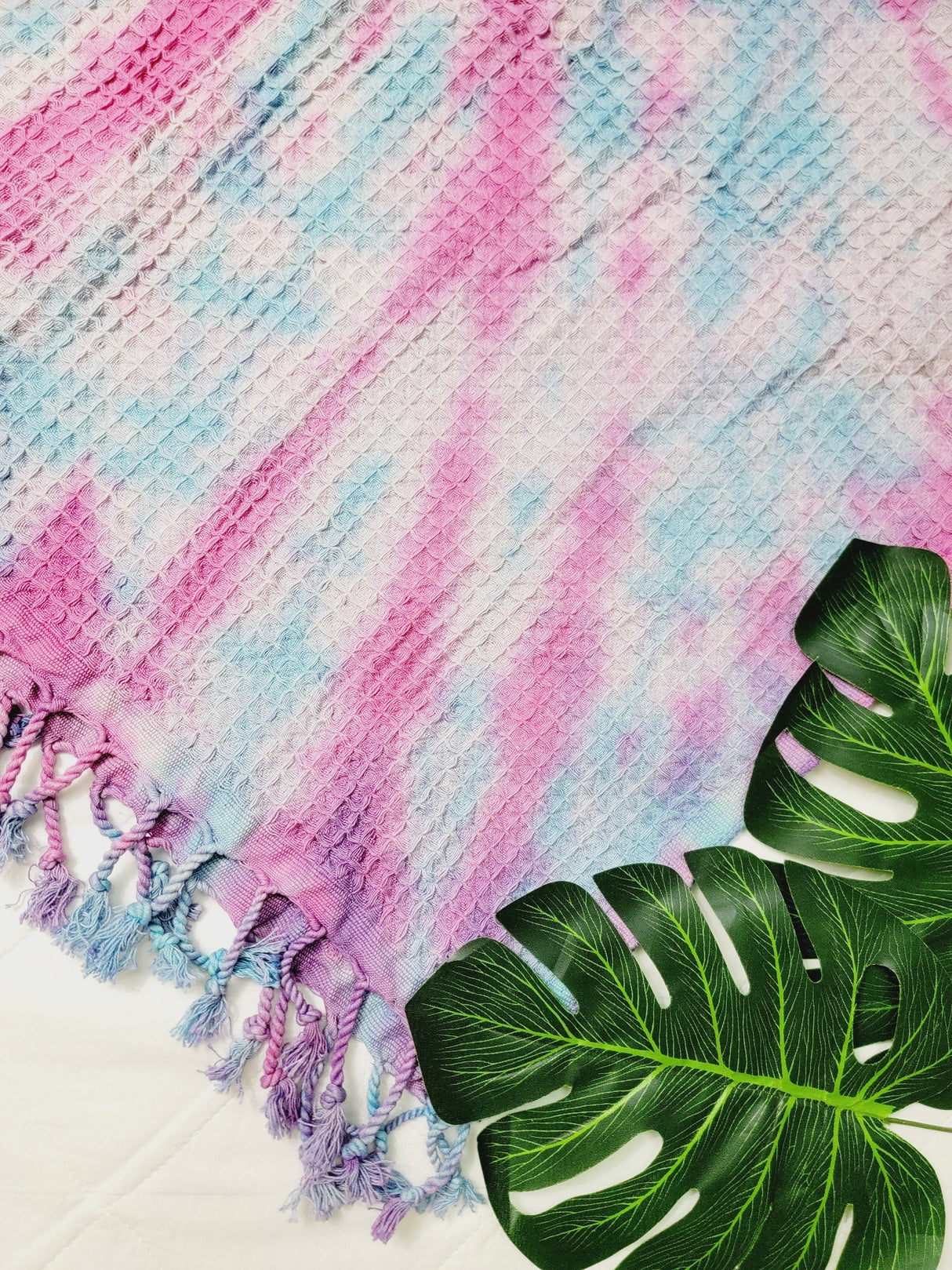 Bath Towel, Waffle Towel, Turkish Beach Towel, Handmade Tie dye Blue/Pink from EBRU Home