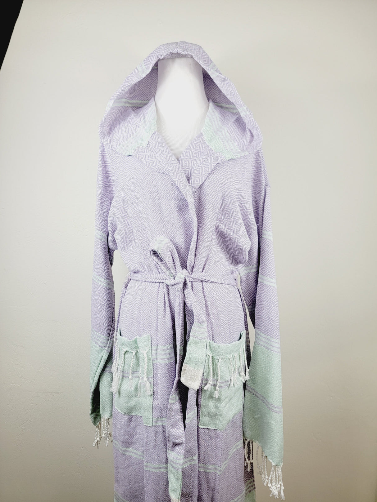 Unisex Robe, Beach or spa Robe with pockets - Lilac / Mint from EBRU Home