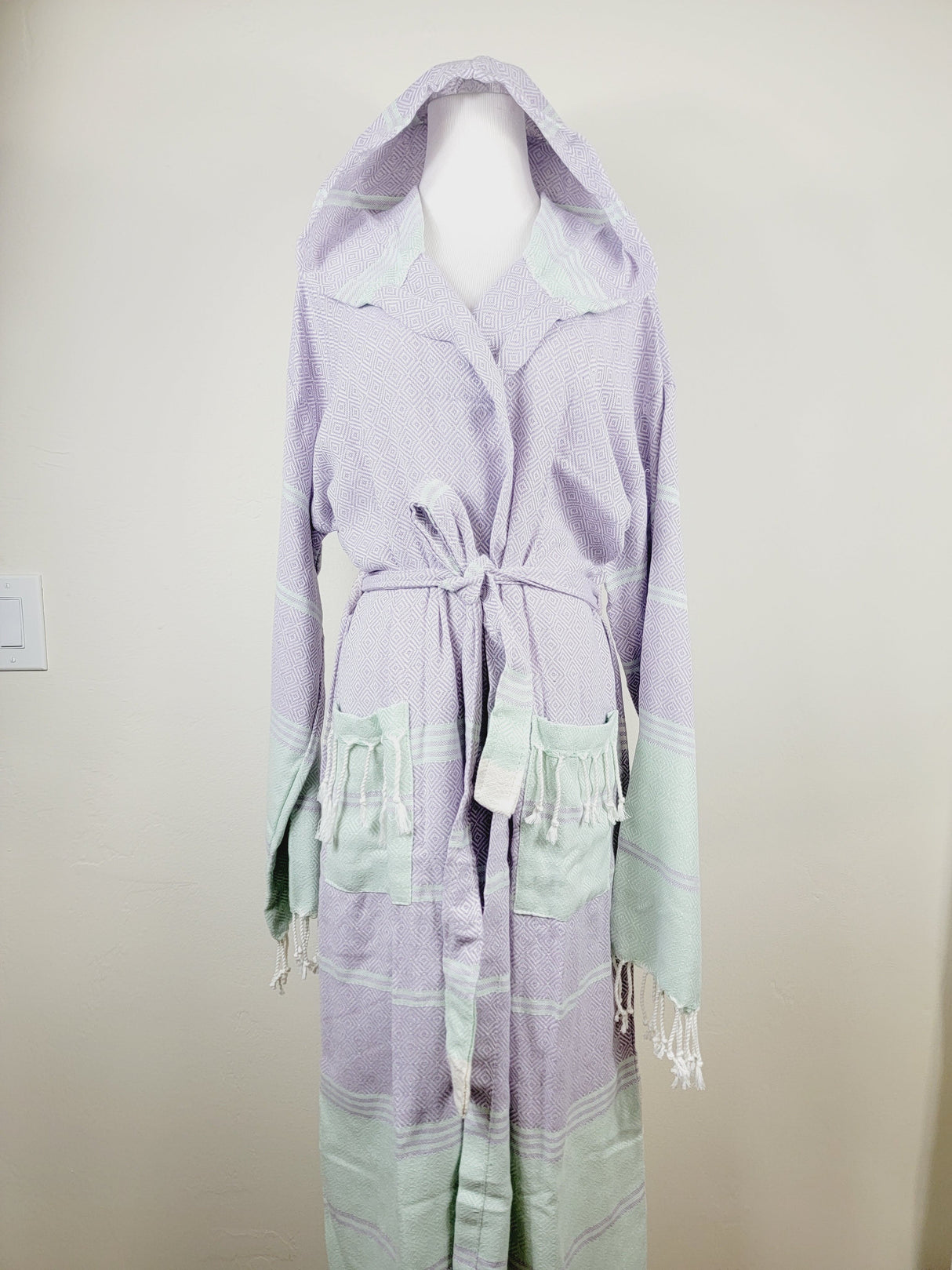 Unisex Robe, Beach or spa Robe with pockets - Lilac / Mint from EBRU Home