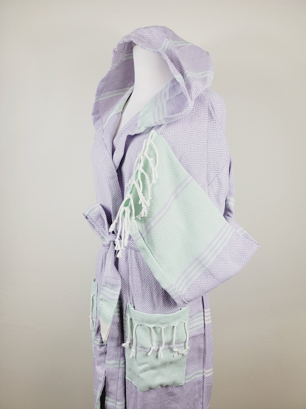 Unisex Robe, Beach or spa Robe with pockets - Lilac / Mint from EBRU Home