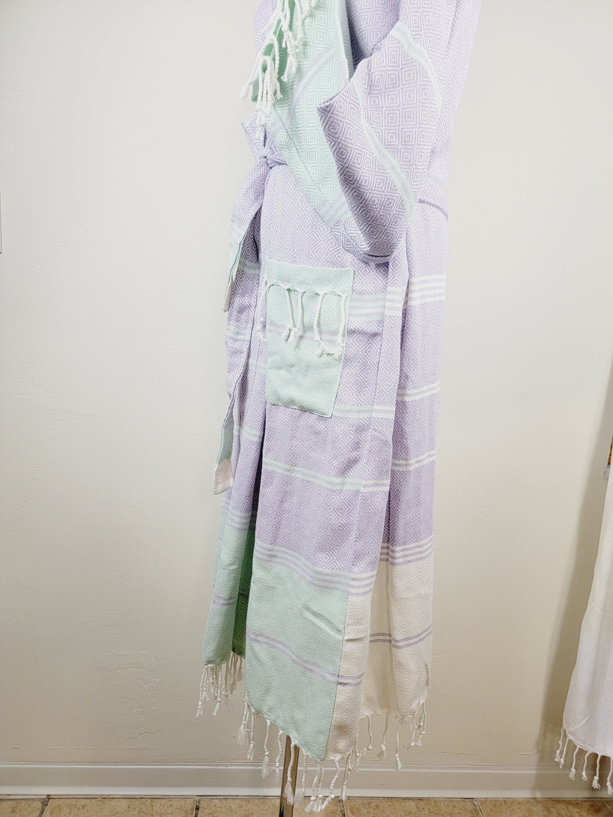 Unisex Robe, Beach or spa Robe with pockets - Lilac / Mint from EBRU Home