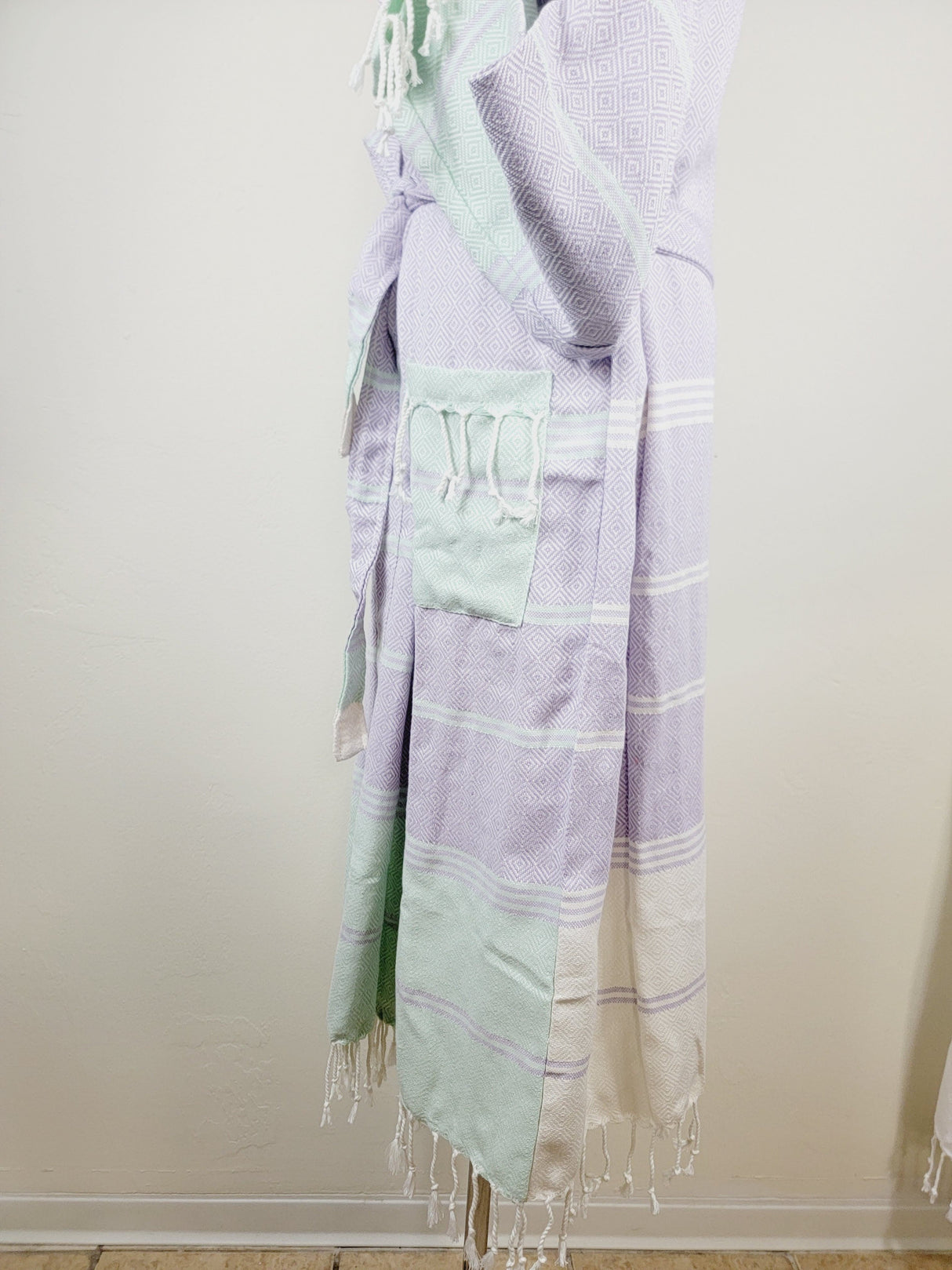 Unisex Robe, Beach or spa Robe with pockets - Lilac / Mint from EBRU Home
