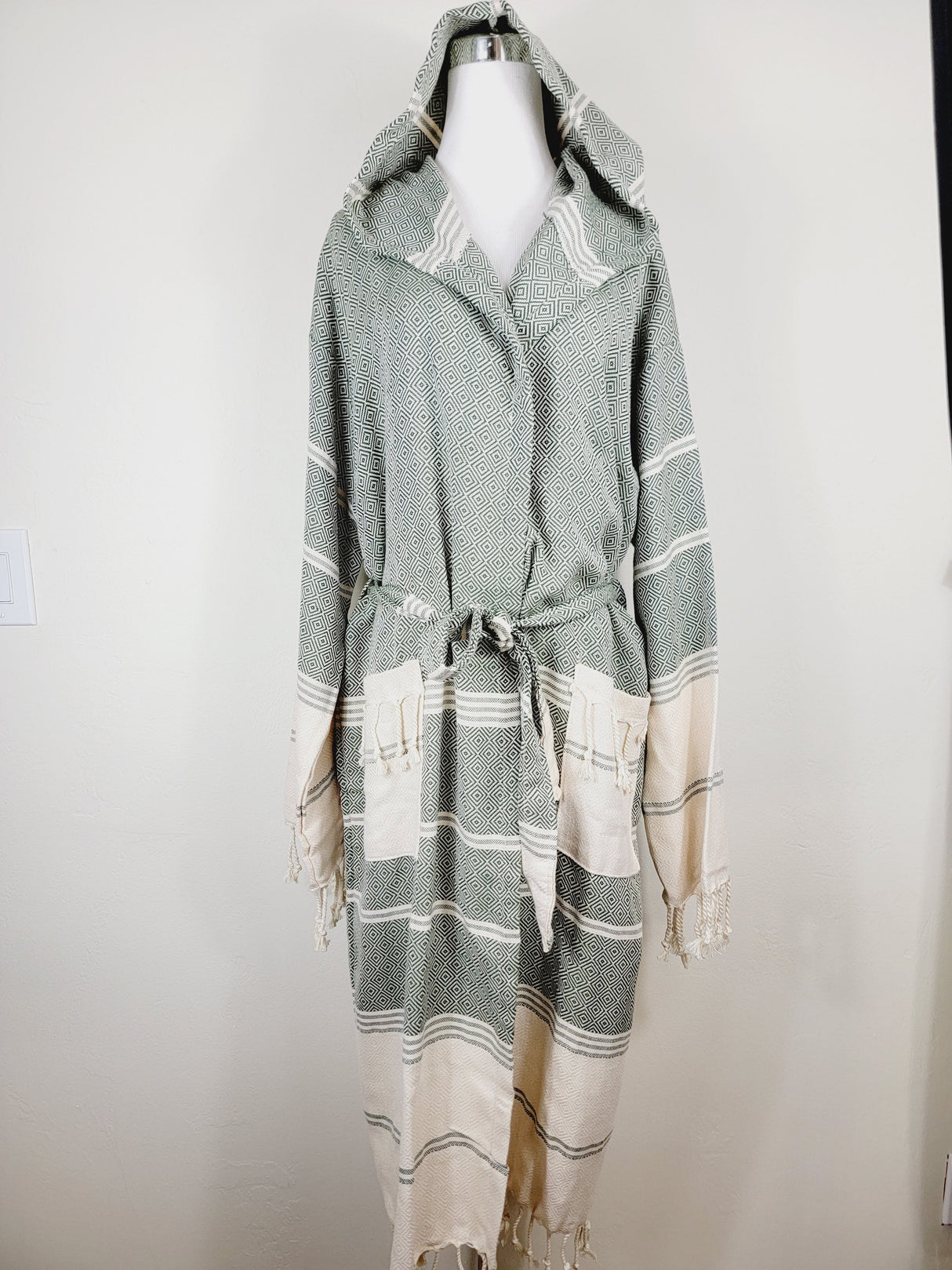 Unisex Robe, Beach or spa Robe with pockets - Dark Green from EBRU Home