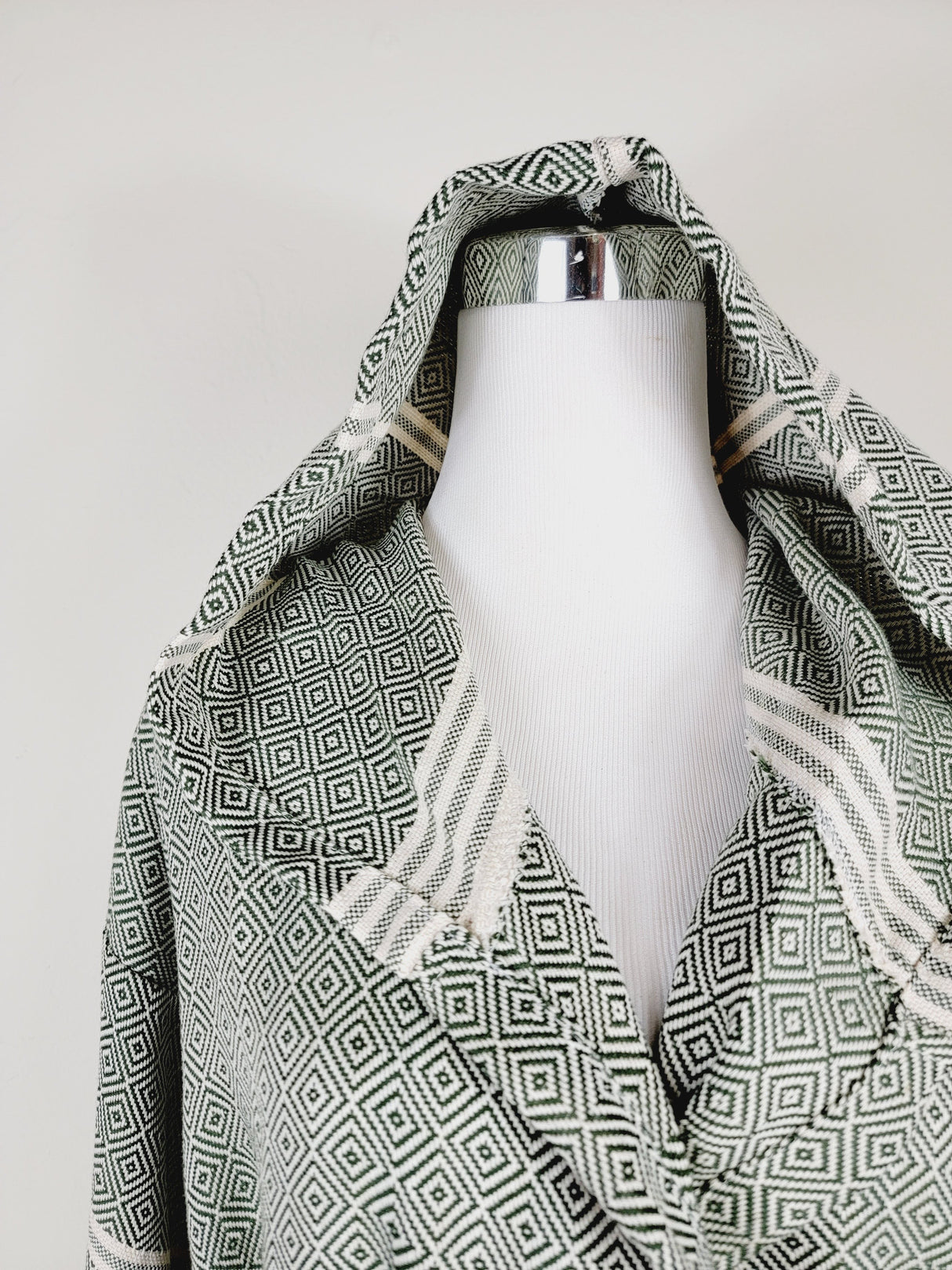 Unisex Robe, Beach or spa Robe with pockets - Dark Green from EBRU Home