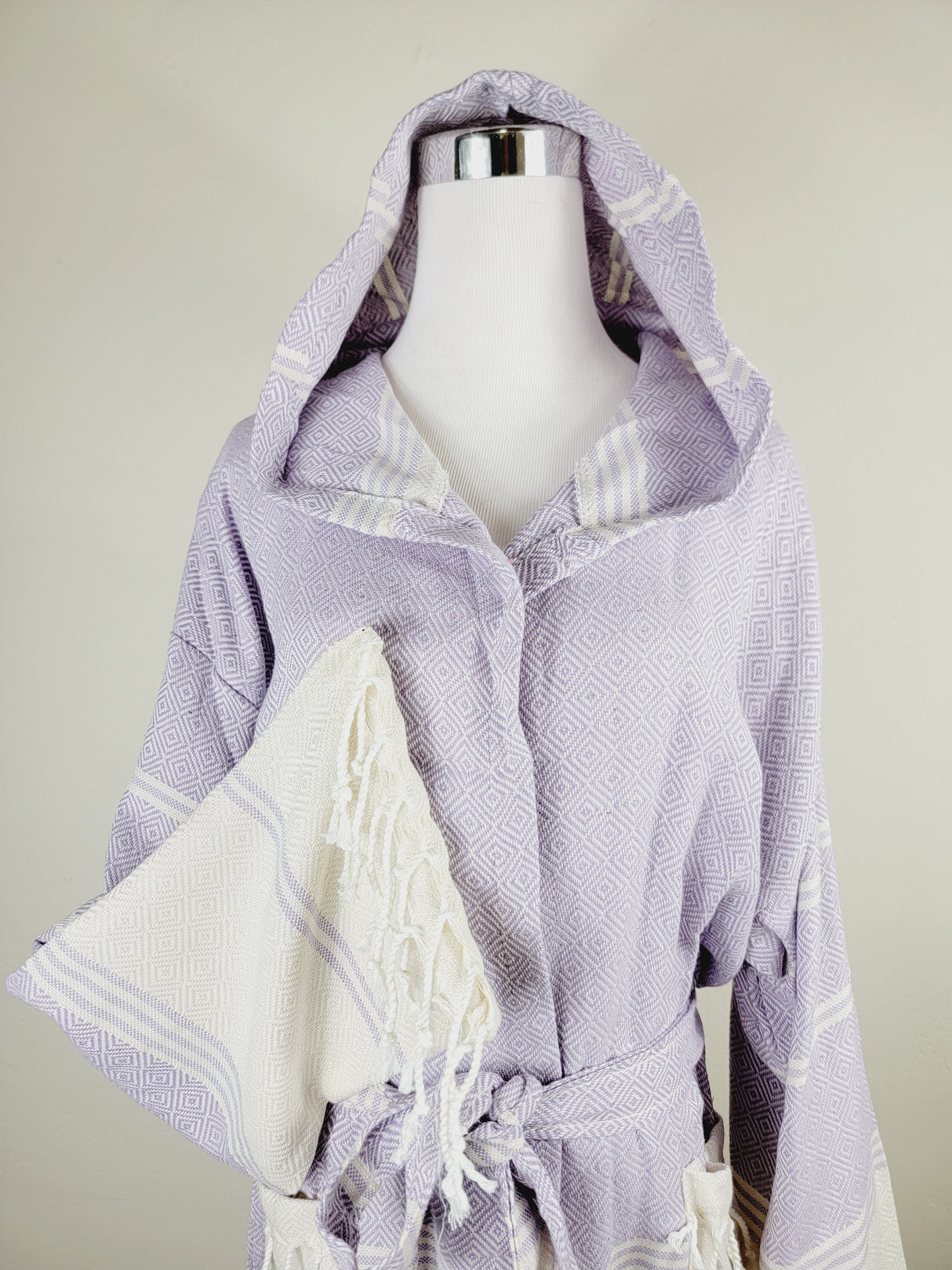 Unisex Robe, Beach or spa Robe with pockets - Lilac from EBRU Home