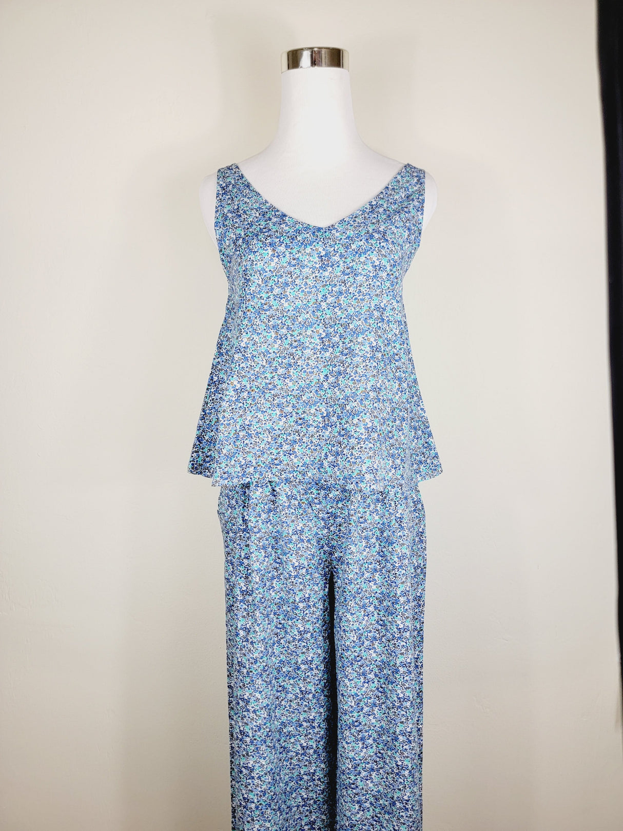 STRAIGHT-LEG ELASTICATED COTTON PANTS from EBRU Home