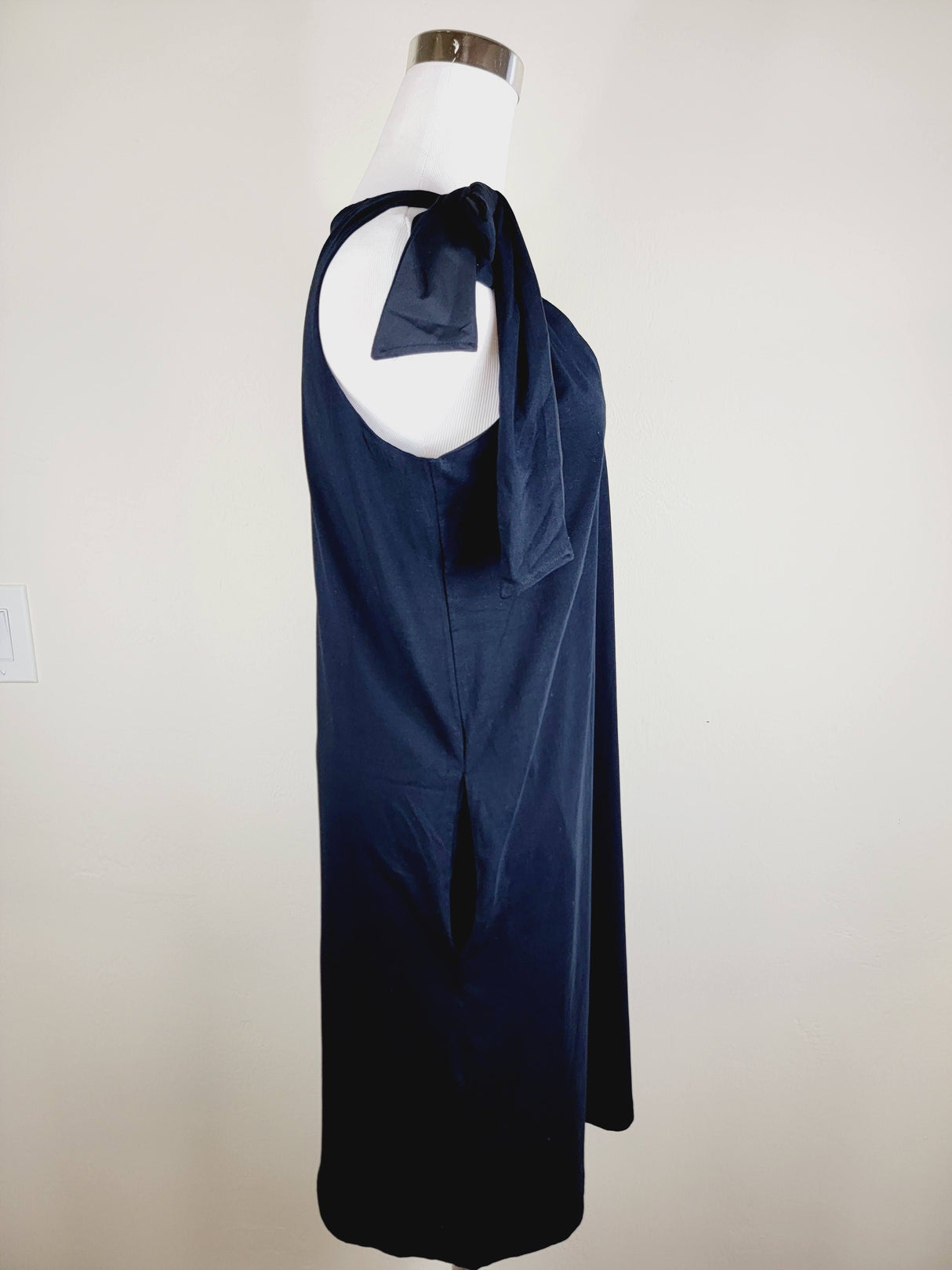 Jersey Dress Green one shoulder tie up with pockets from EBRU Home