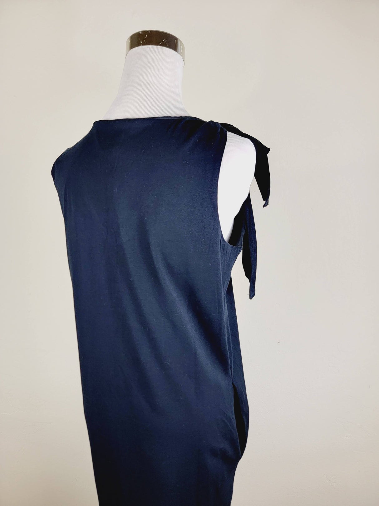 Jersey Dress Green one shoulder tie up with pockets from EBRU Home