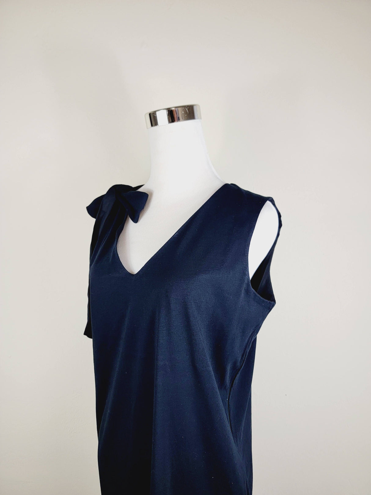 Jersey Dress Green one shoulder tie up with pockets from EBRU Home