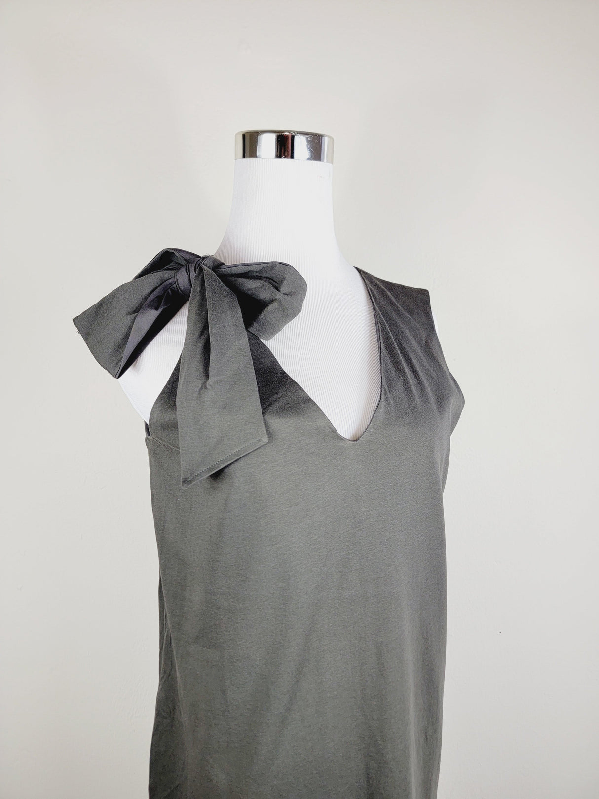 Jersey dress v neck tie shoulder with pockets Premium Quality from EBRU Home