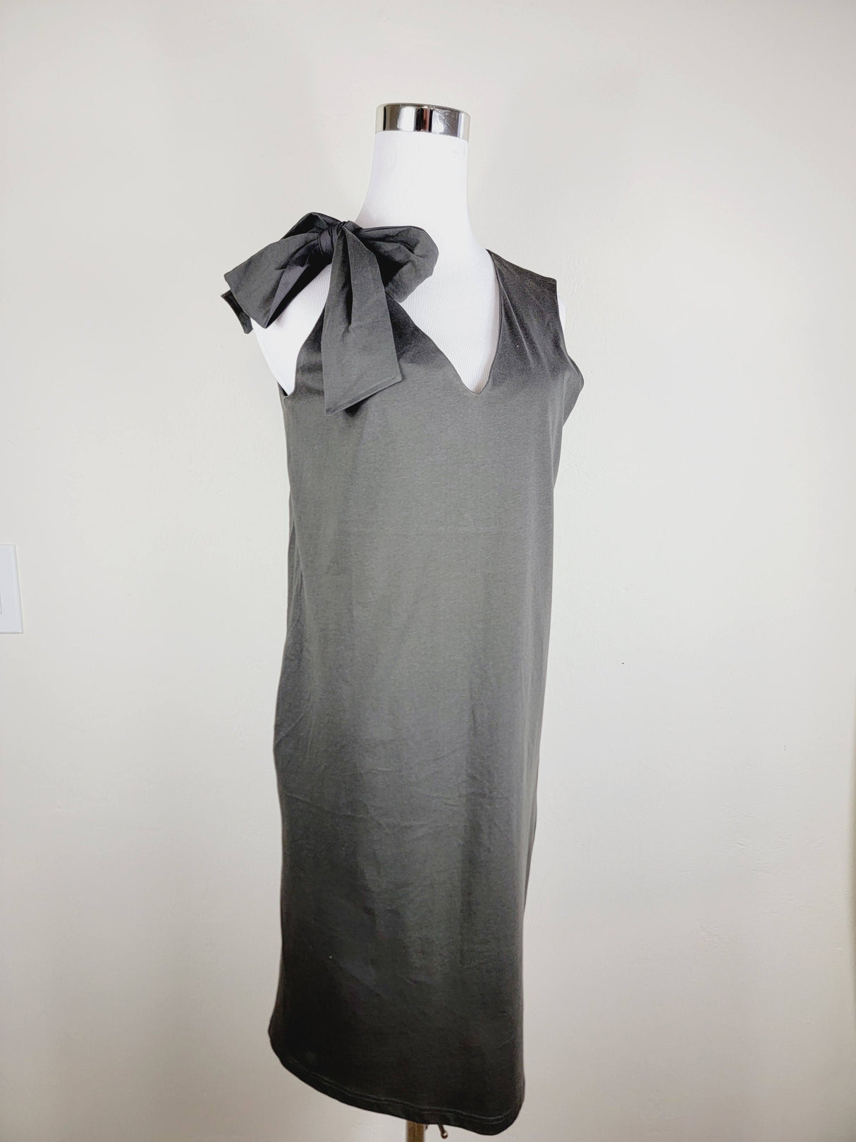 Jersey dress v neck tie shoulder with pockets Premium Quality from EBRU Home