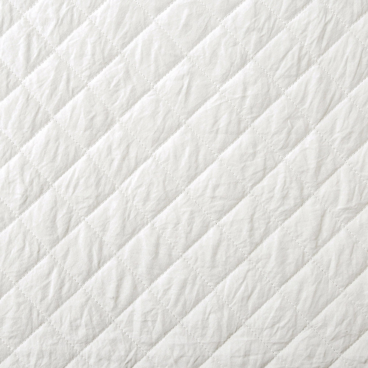 Ava Diamond Oversized Cotton Quilt Set from LushDecor