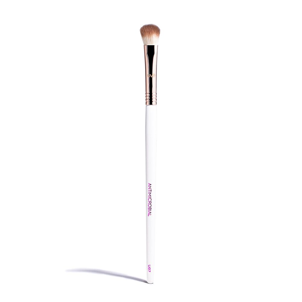 Pro Antimicrobial Tapered Blending Brush U07