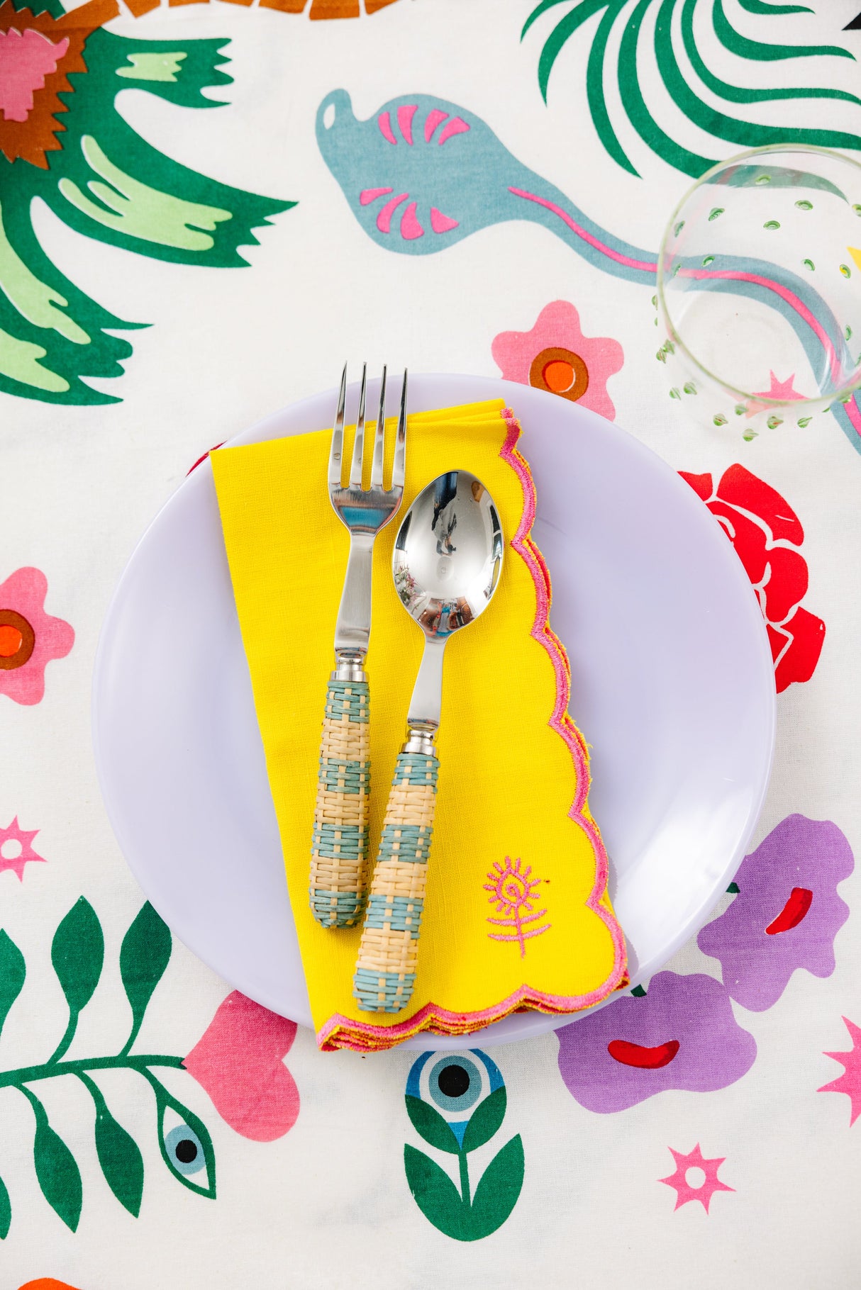 Icon Linen Napkins S/4 - Yellow + Neon Pink from Furbish Studio