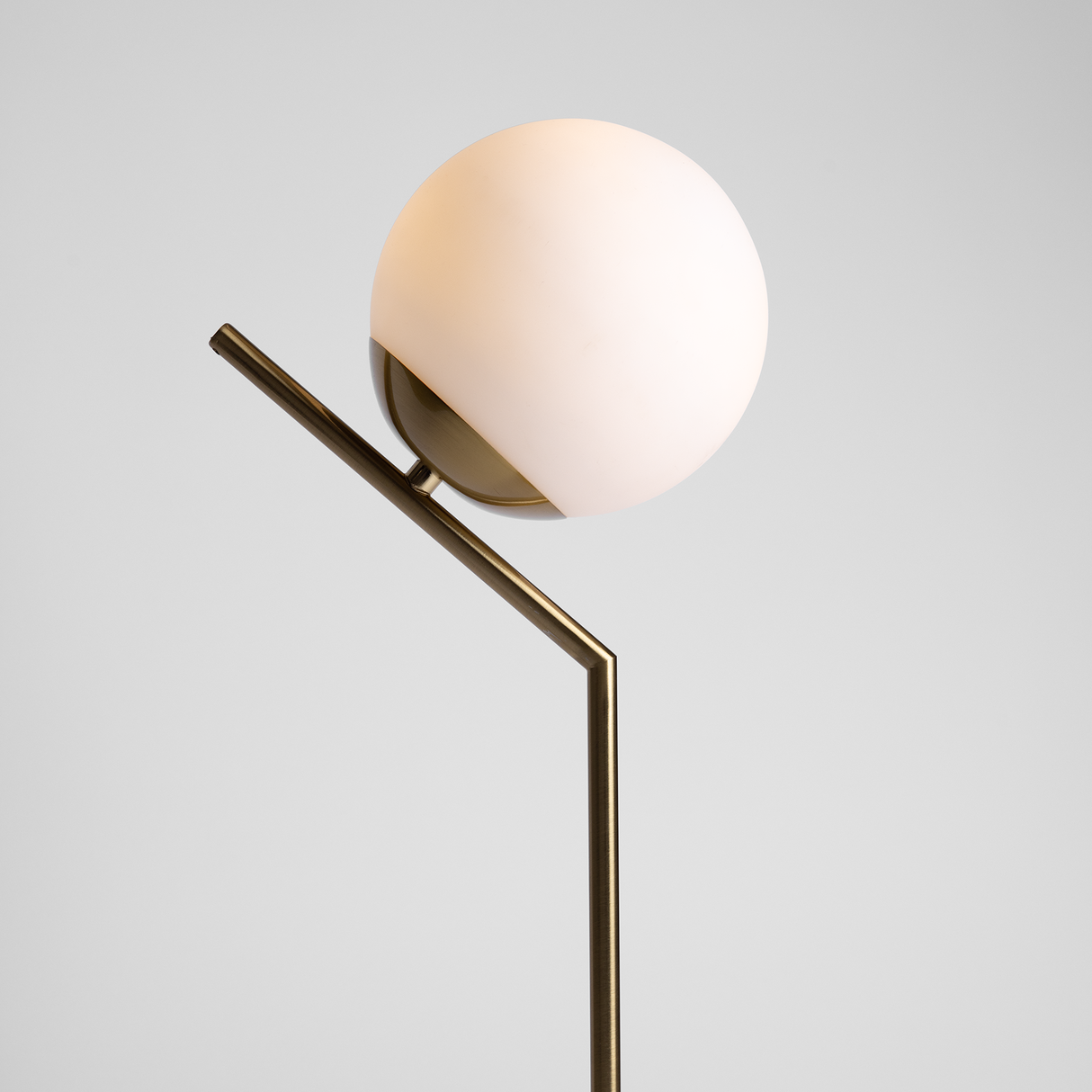 Touch Glow Lamp from Ozarké