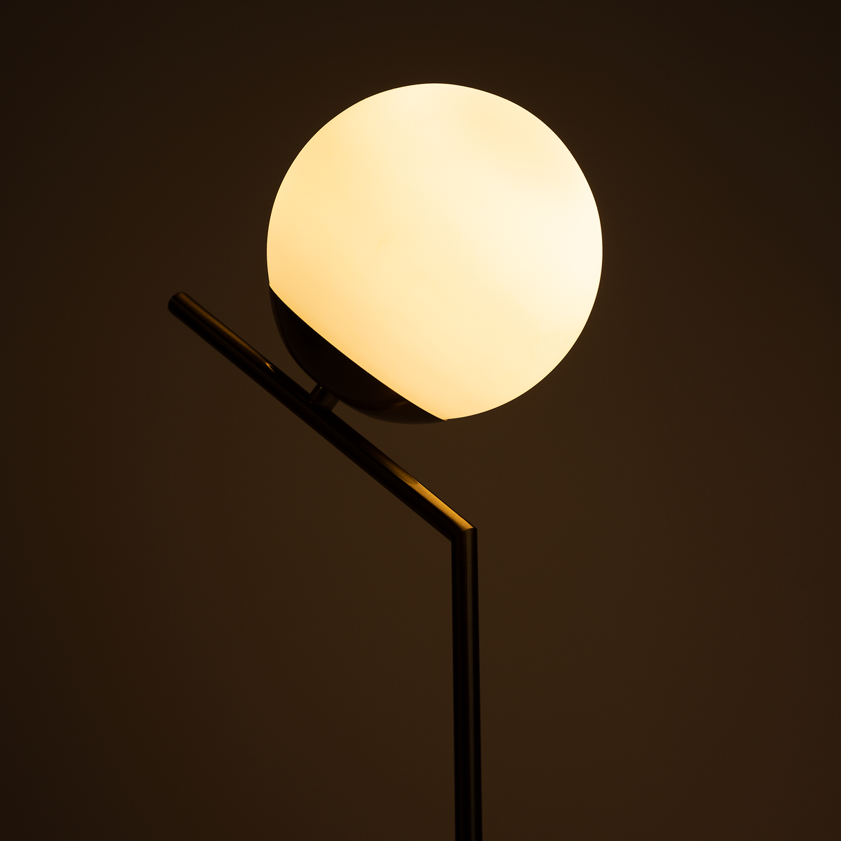 Touch Glow Lamp from Ozarké