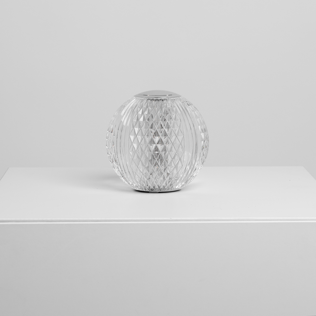 Crystella Table Lamp From Ozarké