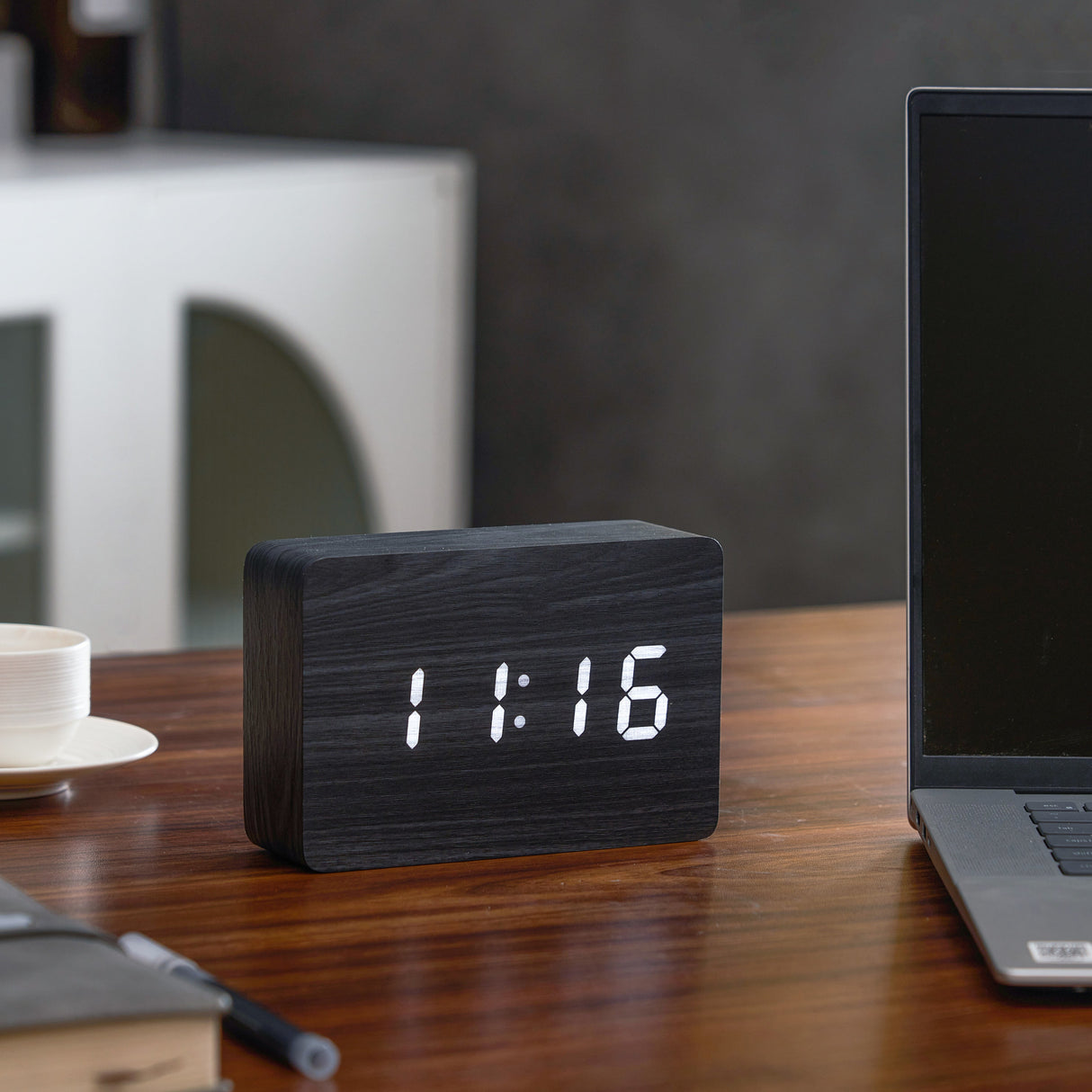 Kutia Brick Click Clock from Uber Appliance