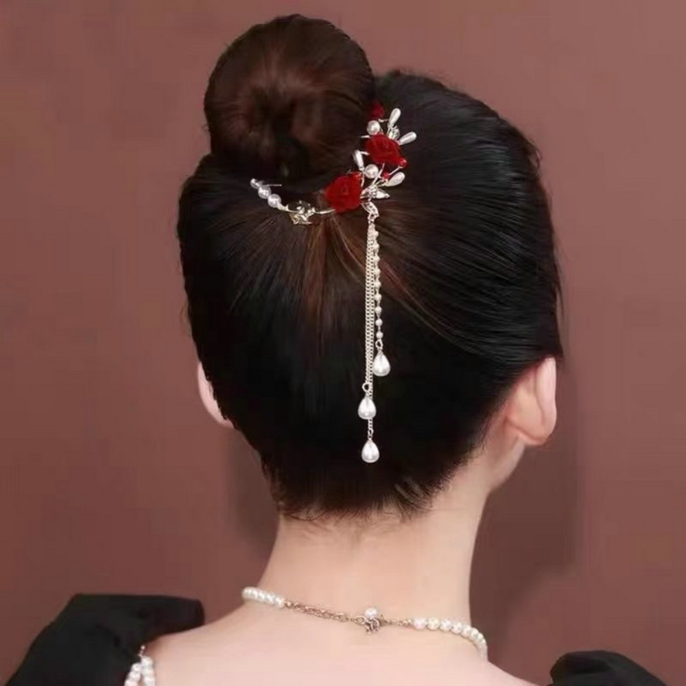 SPARKLING PEARL HAIR CLIPS from Ashlen