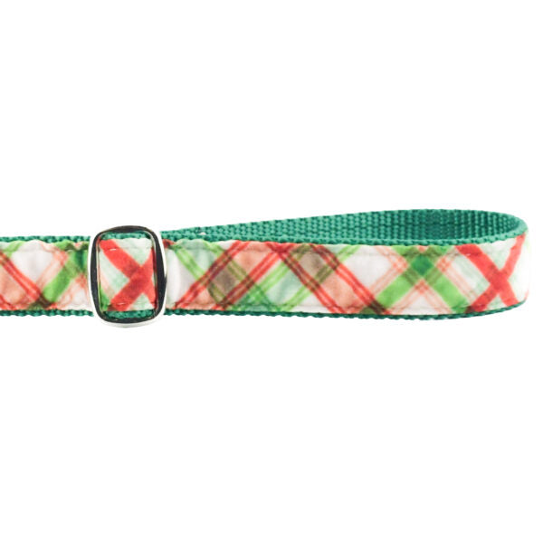 Christmas Plaid Cream Velvet Dog Leash (1″ Only) from 2 Hounds Design