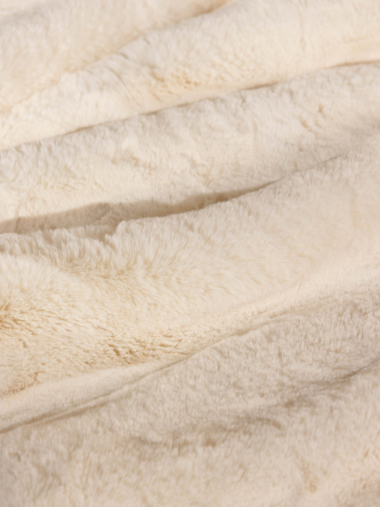 Cuddle Blanket from Cozy Earth