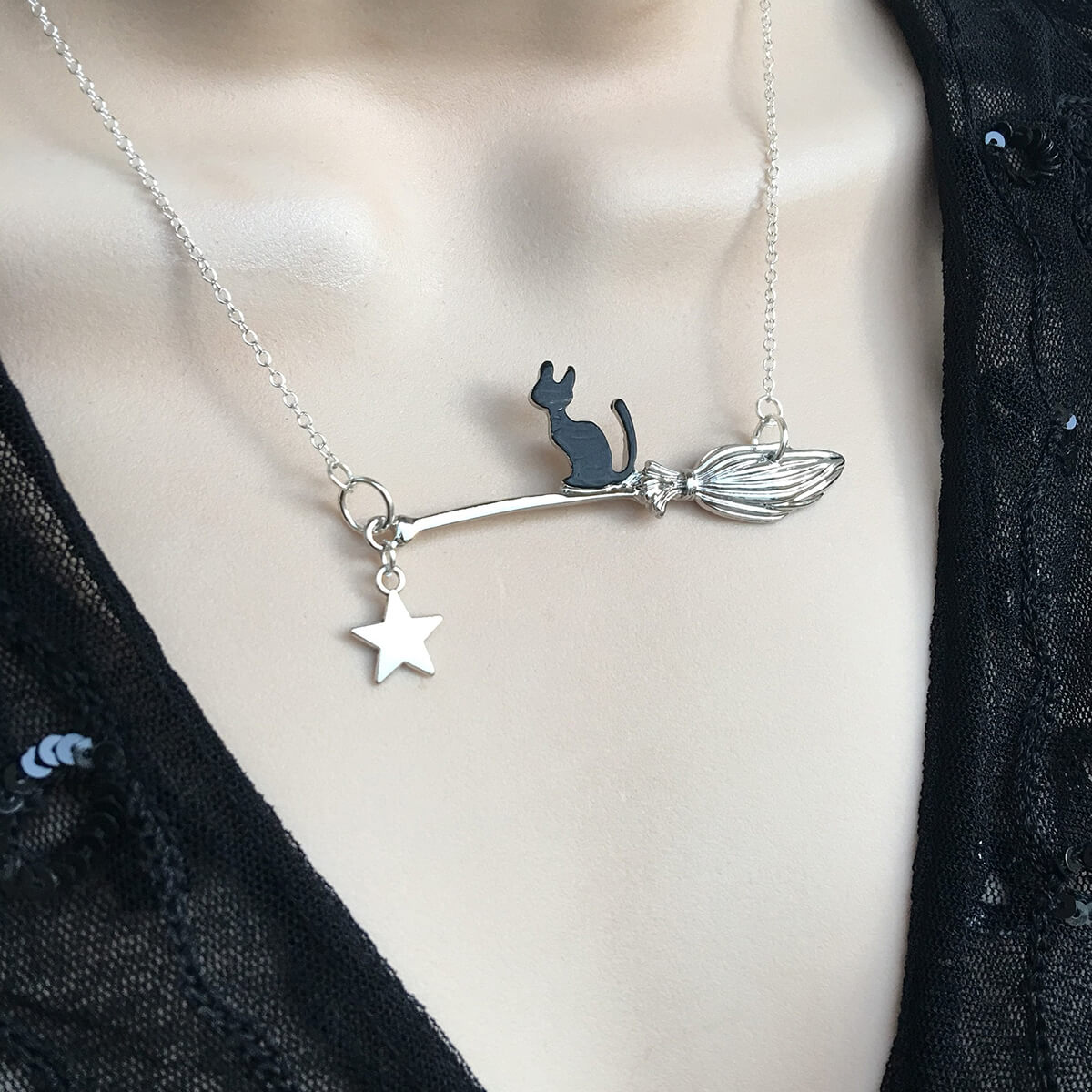 CAT BROOMSTICK NECKLACE from Ashlen