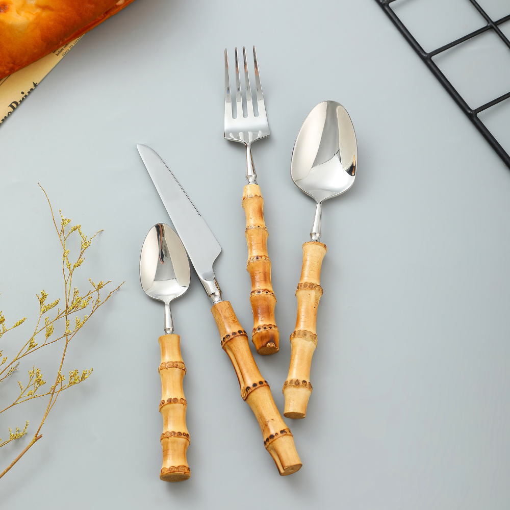 Natural Bamboo Flatware Set from Moderny