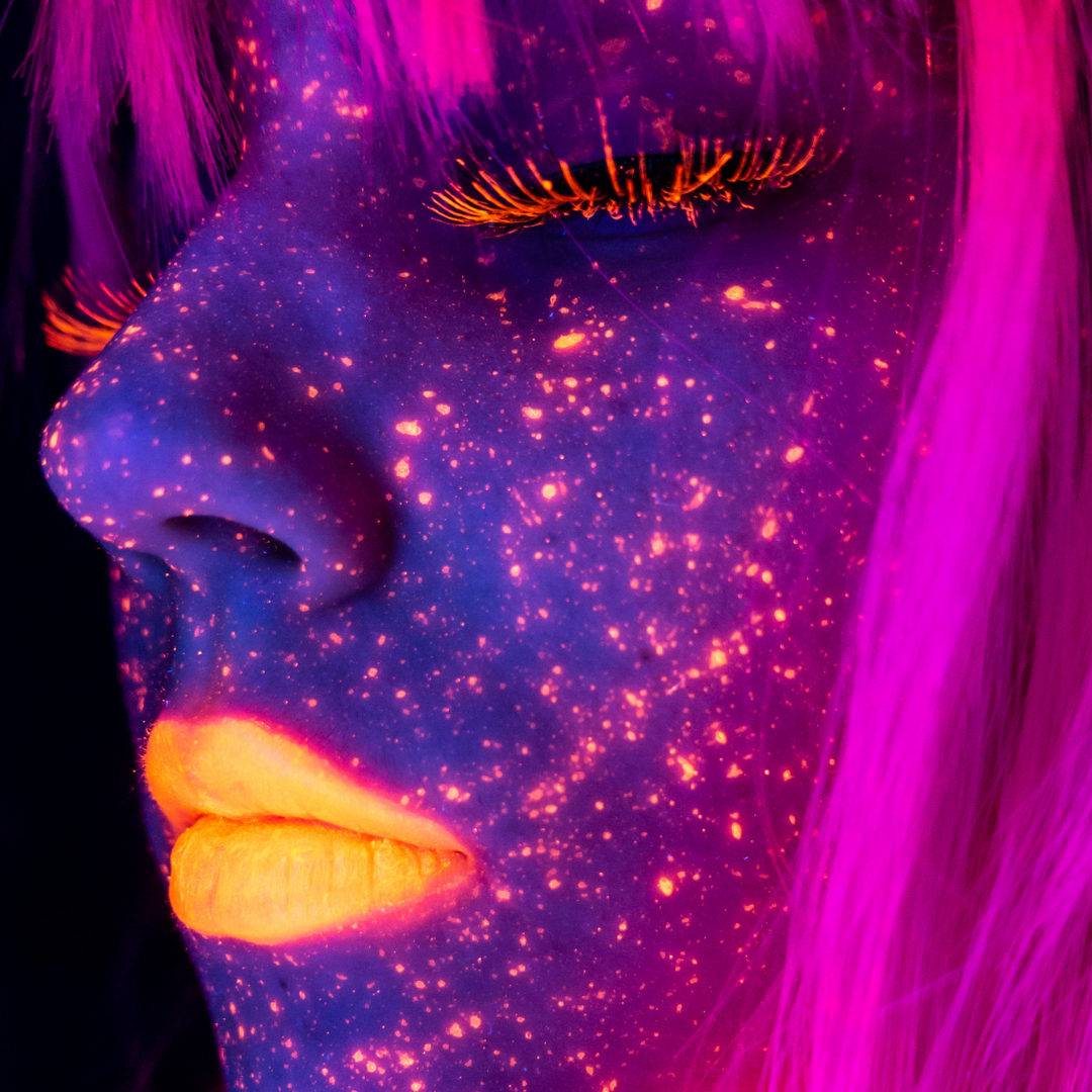 UV Neon Pigment Makeup - Fluorescent Green from Medusa's Makeup