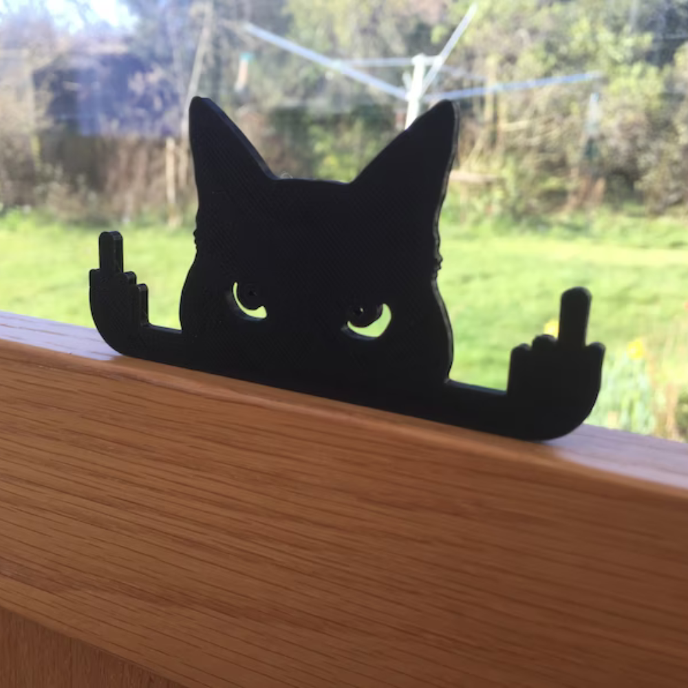 Irritated Cat Figurine from Moderny