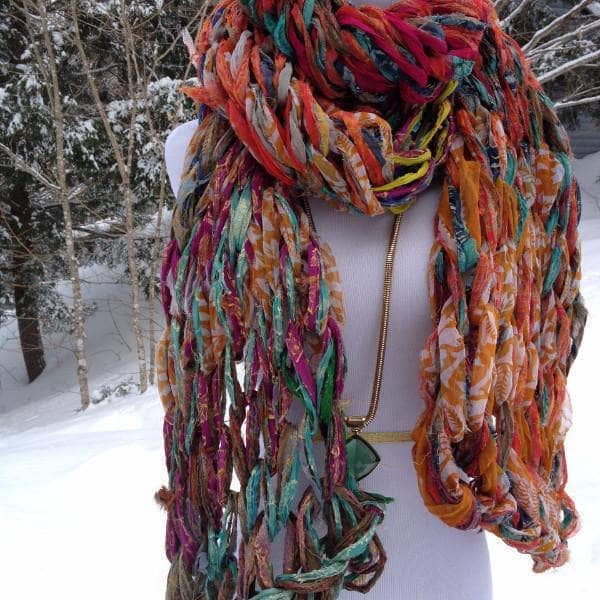 30 Minute Arm Knit Scarf Pattern from Darn Good Yarn