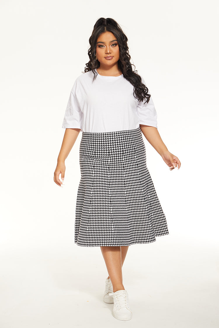 MM PURPLE LABEL - YR RND OG HOUNDSTOOTH (PLUS SIZE) From Mia Mod