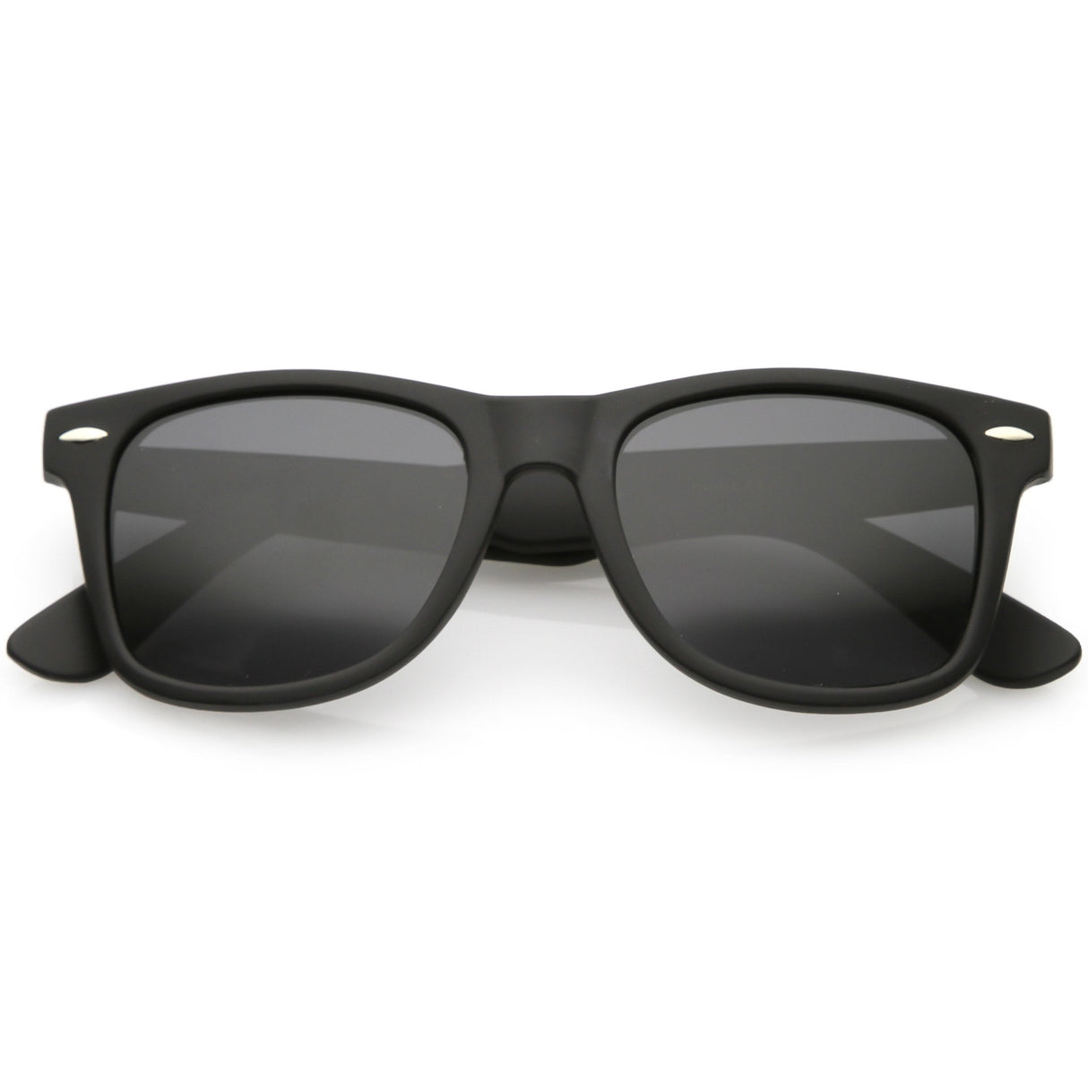 Classic Unisex Polarized Lens Horned Rim Sunglasses A840 from zeroUV